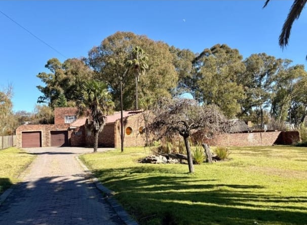 4 Bedroom Property for Sale in Heilbron Free State